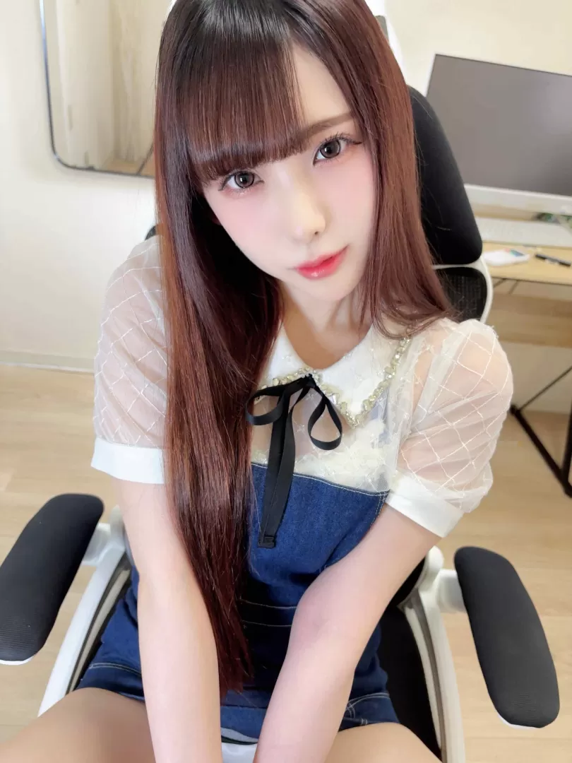 三月 2